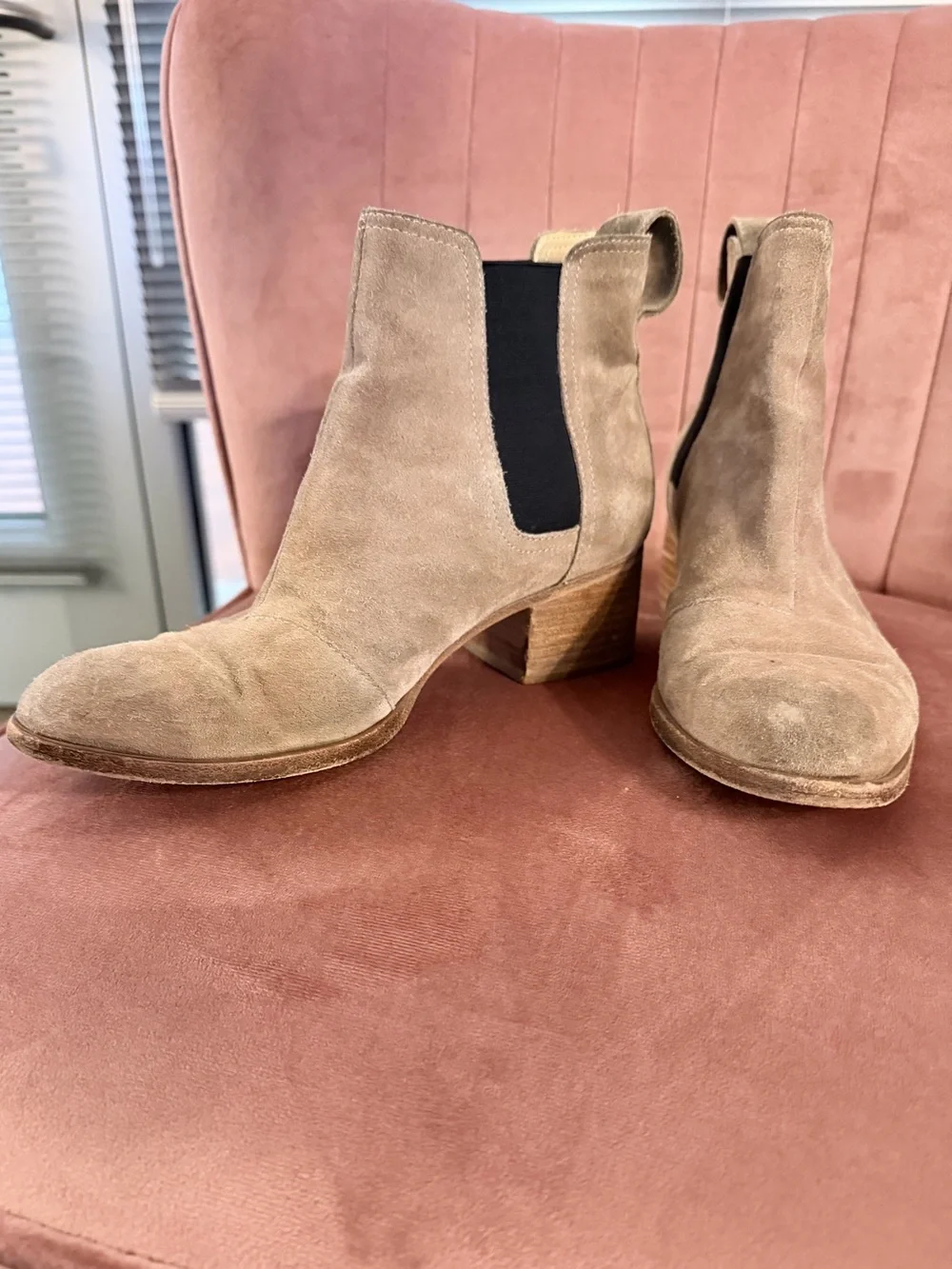 Rag & Bone Taupe Suede Western Chelsea Ankle Boots with Chunky Heel 37 7